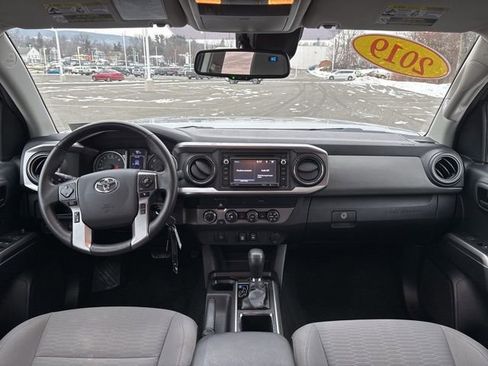 Certified 2019 Toyota Tacoma SR5 image 21