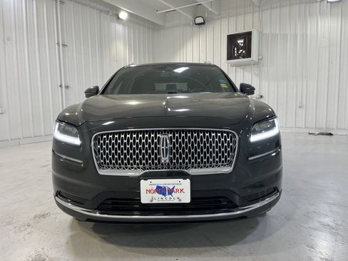 Used 2022 Lincoln Nautilus Reserve w/ Equipment Group 201A image 21