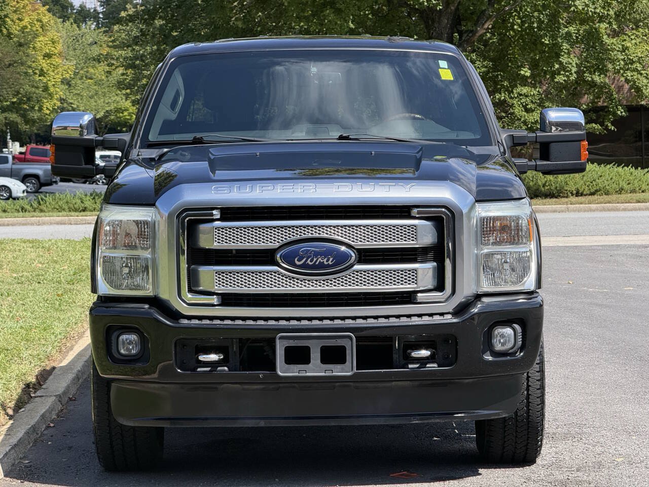 Used 2014 Ford F250 Platinum w/ FX4 Off-Road Package AWD/4WD image 4