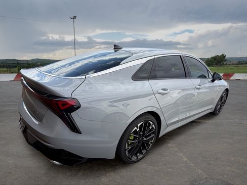 Certified 2025 Kia K5 GT FWD image 3