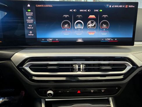 Used 2023 BMW i4 eDrive35 w/ Premium Package RWD image 13