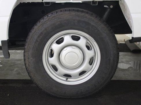 Used 2022 Ford F150 XL w/ Trailer Tow Package image 25