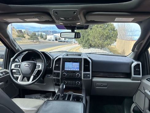 Used 2018 Ford F150 Lariat w/ Equipment Group 502A Luxury image 26