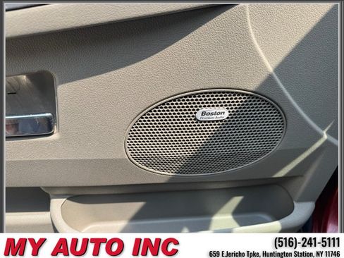 Used 2009 Jeep Grand Cherokee Laredo AWD/4WD image 26