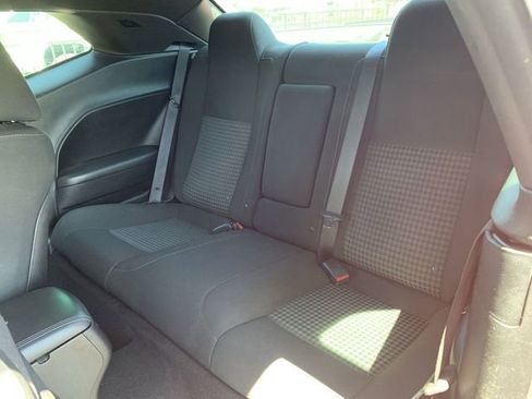 Used 2019 Dodge Challenger R/T RWD image 13