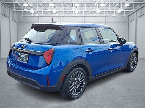 Used 2025 MINI Cooper S image 5