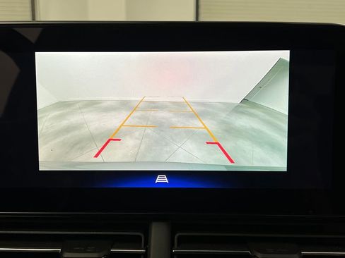 Used 2025 Chevrolet Trax LT image 53