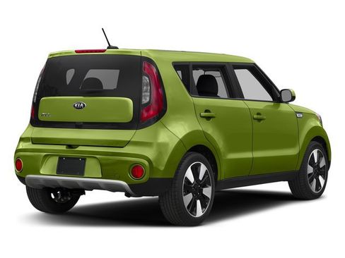 Used 2018 Kia Soul + FWD image 2