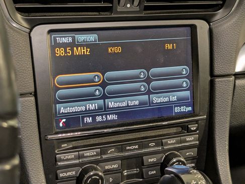 Certified 2015 Porsche 911 Carrera 4S image 39