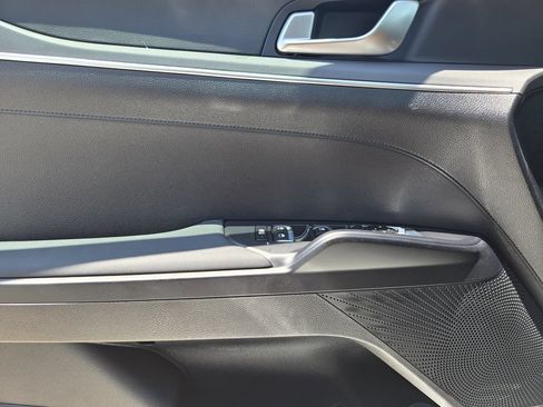 New 2026 Kia K5 LXS FWD image 16