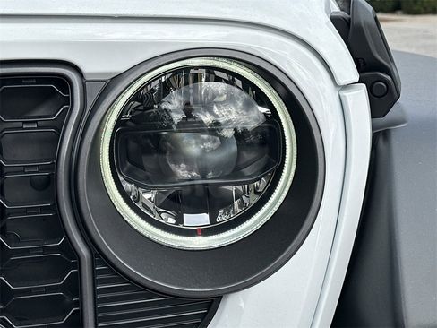 New 2026 Jeep Wrangler Sport S image 7