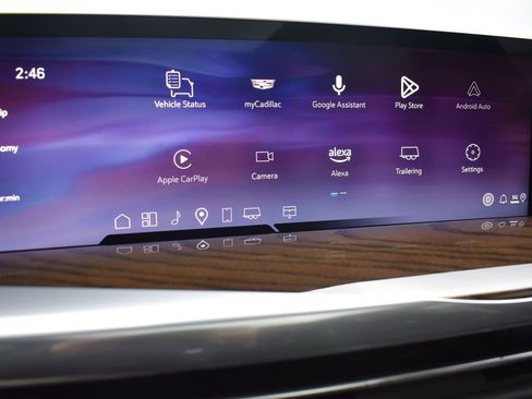 Certified 2025 Cadillac Escalade ESV Sport Platinum image 18