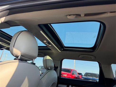 Used 2023 MINI Cooper Clubman S image 12