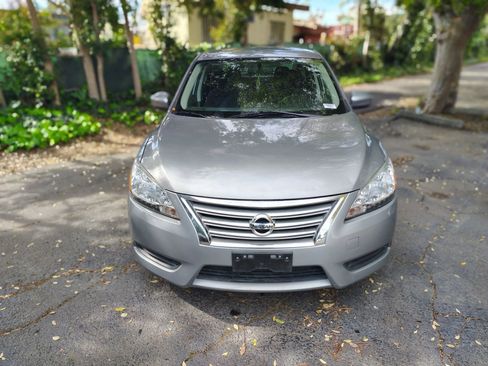 Used 2013 Nissan Sentra SV image 3