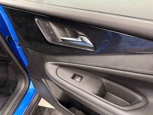 New 2025 Chevrolet Blazer EV LT image 18