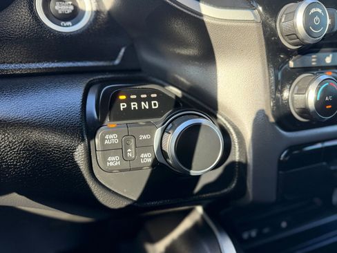 Used 2019 RAM 1500 Big Horn image 23