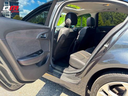 Used 2017 Chevrolet SS RWD image 20