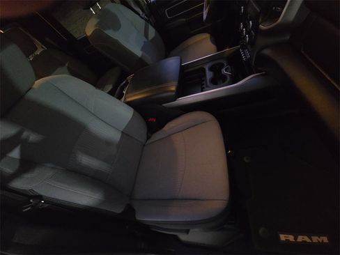 Used 2024 RAM 2500 Big Horn w/ Off Road Package image 10