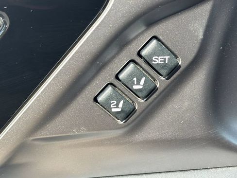 Used 2021 Subaru Outback Limited w/ Popular Package #2 AWD/4WD image 13