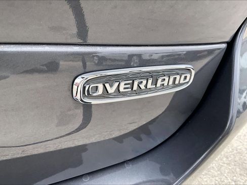 Used 2023 Jeep Grand Cherokee L Overland AWD/4WD image 10
