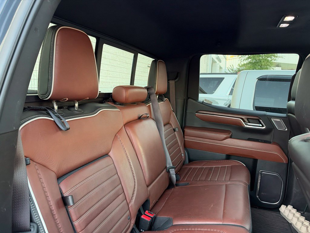 Used 2023 GMC Sierra 1500 Denali Ultimate AWD/4WD image 7