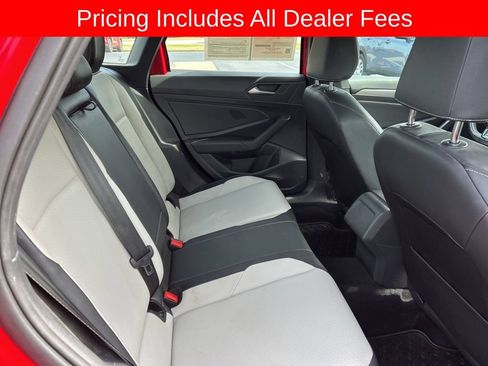 Used 2019 Volkswagen Jetta R-Line FWD image 18