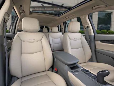 Certified 2023 Cadillac XT6 Premium Luxury w/ Technology Package image 16