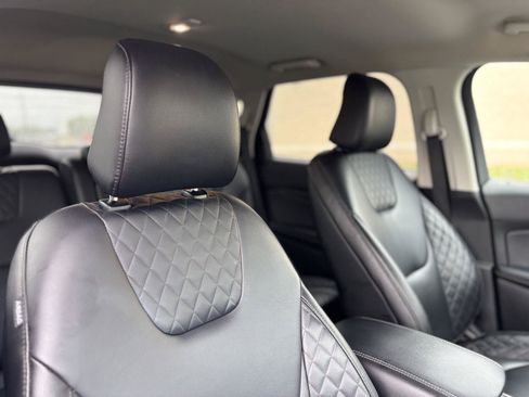 Used 2024 Ford Edge Titanium AWD/4WD image 18