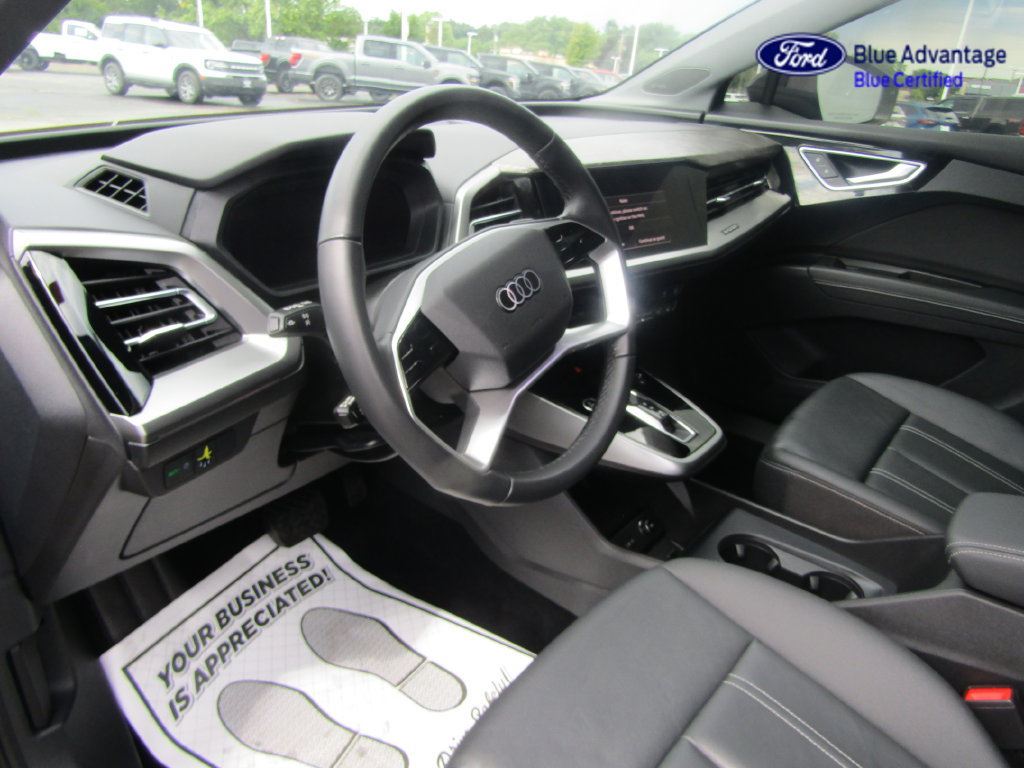 Used 2022 Audi Q4 e-tron Premium Plus w/ Premium Plus AWD/4WD image 17