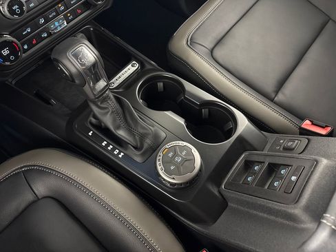 New 2026 Ford Bronco Outer Banks image 25