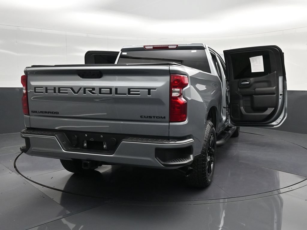 Used 2026 Chevrolet Silverado 1500 Custom w/ Turbomax Blackout Package RWD image 35