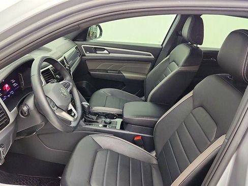 Used 2023 Volkswagen Atlas Cross Sport SEL Premium R-Line AWD/4WD image 13