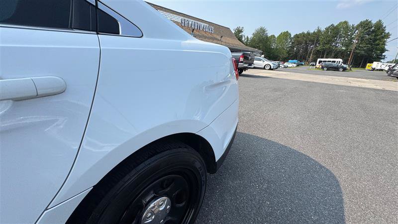 Used 2018 Ford Taurus Police Interceptor AWD image 14