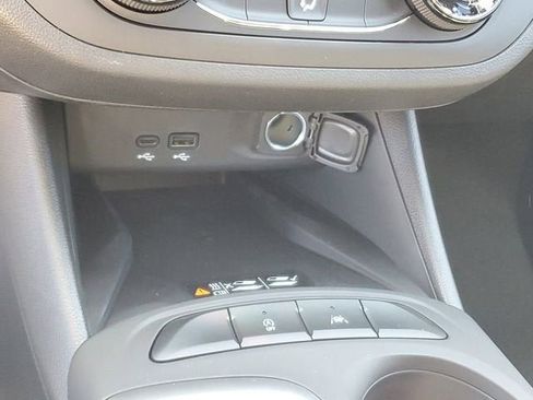 New 2026 Buick Envista Preferred w/ Convenience II Package image 23