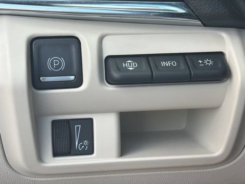 Used 2023 Cadillac CT4 Premium Luxury RWD image 19