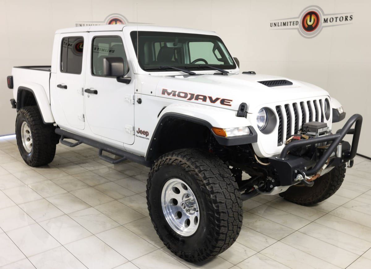 Used 2022 Jeep Gladiator Mojave w/ Cold Weather Group AWD/4WD image 38