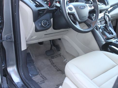 Used 2015 Ford Escape Titanium w/ Equipment Group 301A image 45
