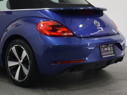 Used 2014 Volkswagen Beetle R-Line FWD image 10