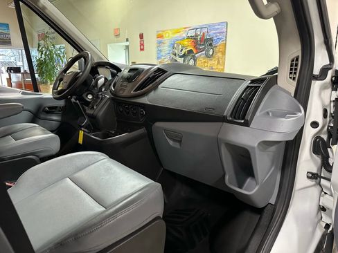 Used 2015 Ford Transit 250 148 Medium Roof image 28