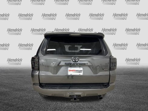 Used 2022 Toyota 4Runner SR5 Premium w/ Moonroof Package image 9