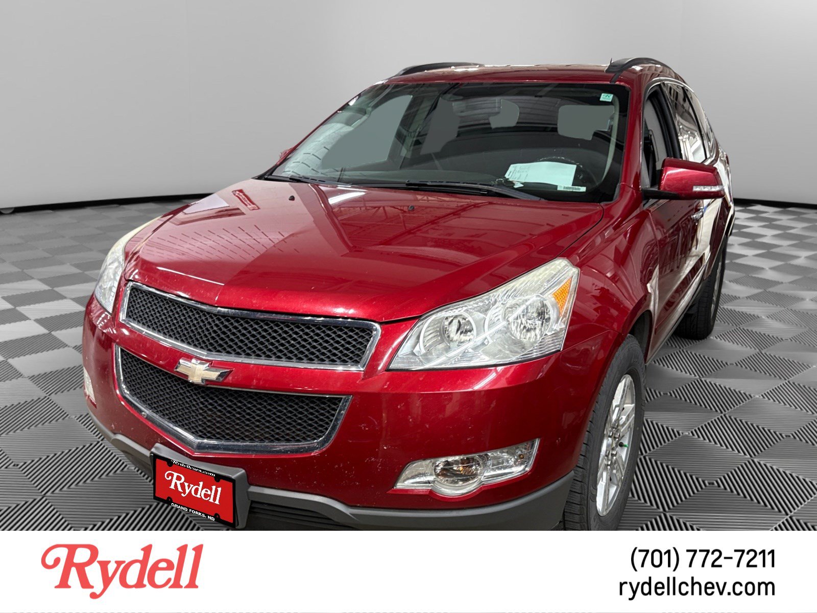 Used 2012 Chevrolet Traverse LT AWD/4WD image 1