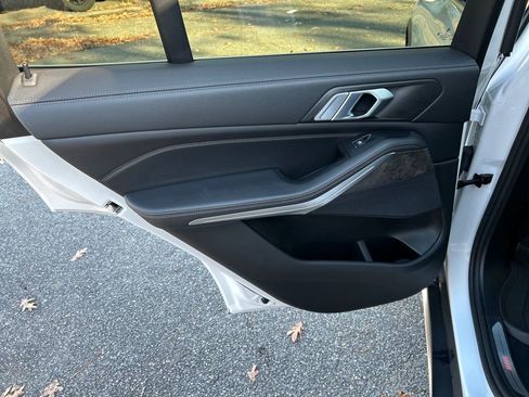 Used 2020 BMW X5 sDrive40i w/ Premium Package image 23