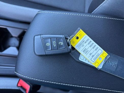 Certified 2023 Volkswagen Taos S image 33