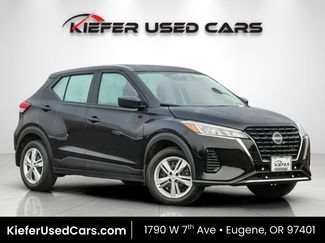 Used 2025 Nissan Kicks Play S video 1