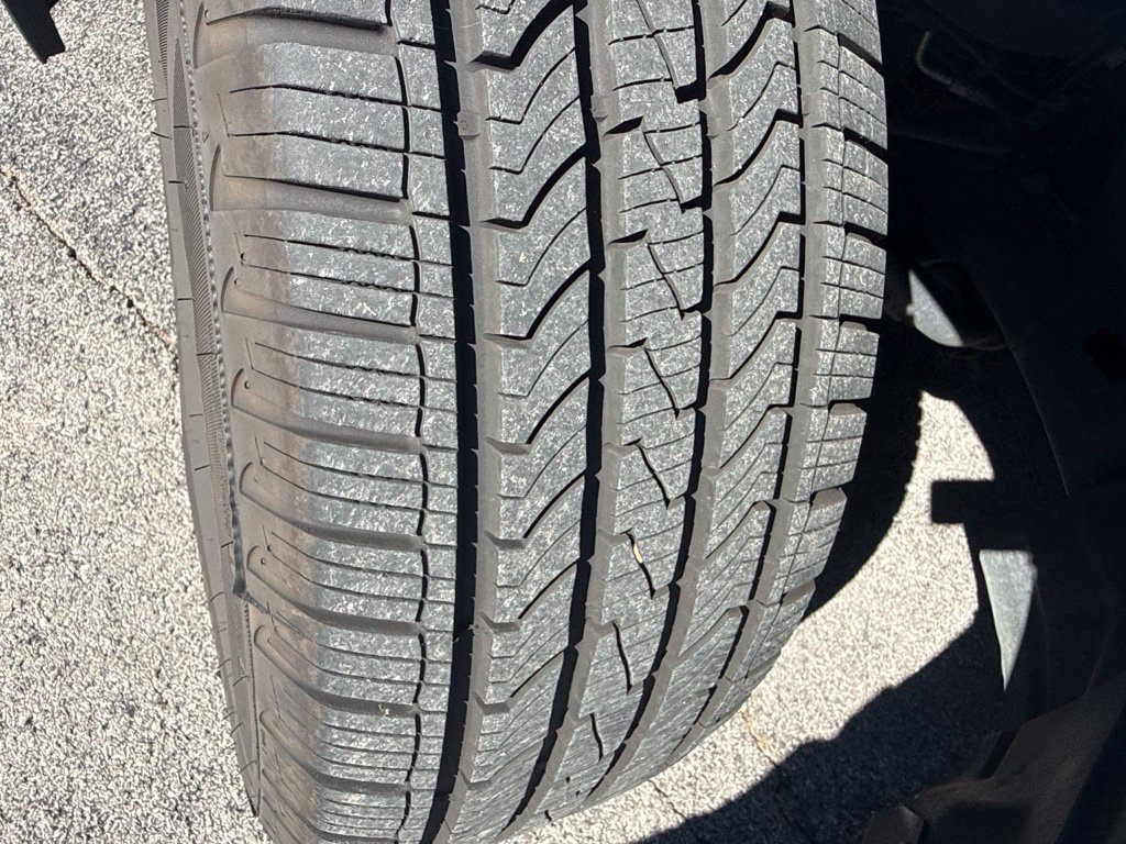 Used 2019 RAM 1500 Big Horn AWD/4WD image 9