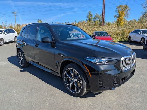 New 2026 BMW X5 xDrive50e w/ M Sport Package image 1