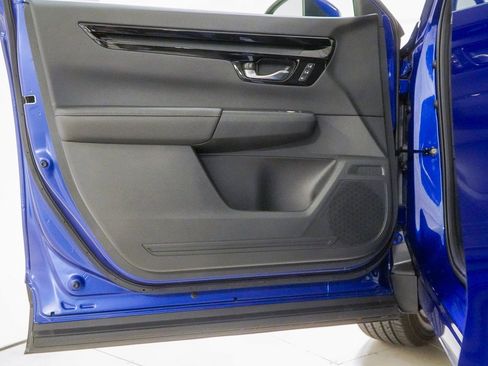 Certified 2025 Honda CR-V EX-L image 18