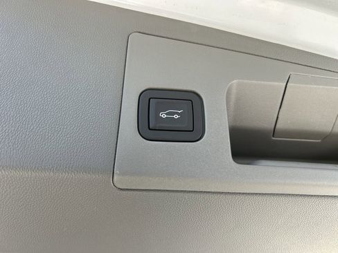 New 2025 Cadillac XT5 Premium Luxury w/ Technology Package image 11