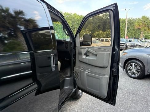 Used 2019 Chevrolet Express 2500 w/ Driver Convenience Package RWD image 22