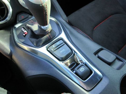 Certified 2022 Chevrolet Camaro ZL1 RWD image 29